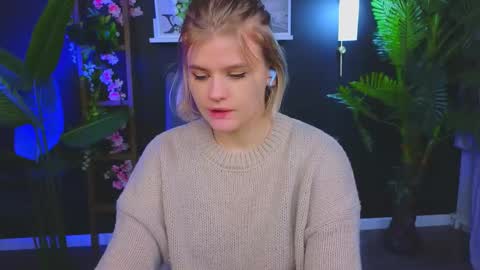 jessicaoconnor online show from December 2024 12:41:02 PM