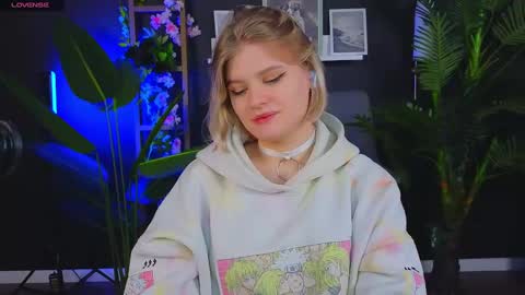 jessicaoconnor online show from December 2024 12:44:02 PM