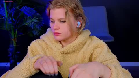 jessicaoconnor online show from December 2024 07:18:02 PM