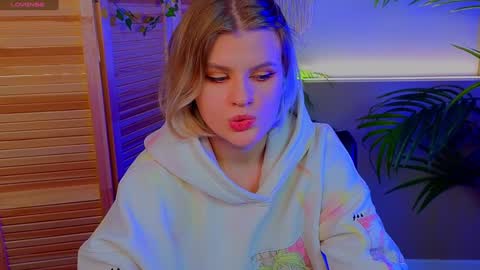jessicaoconnor online show from December 2024 01:33:02 PM