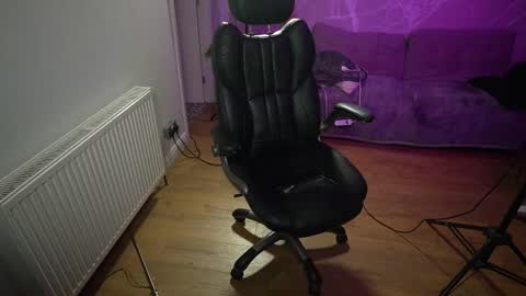 Jessicatv online show from November 2025 03:22:01 PM