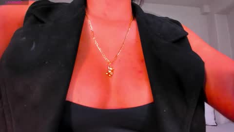 JESS online show from October 2025 09:40:01 AM