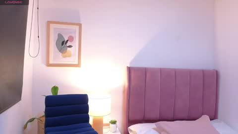 Jess online show from December 2024 10:53:01 PM