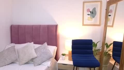 Jess online show from January 2025 02:46:01 PM