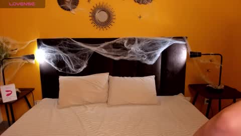 Jessie online show from October 2025 02:00:01 AM