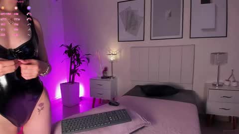 jessie_jarper online show from October 2025 12:12:02 PM