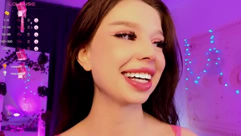 Snapshot of jessie_johns chatting on December 2024 03:28:01 PM jessie_johns online show from December 2024 03:28:01 PM