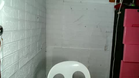 Jessie online show from March 2026 06:59:01 PM