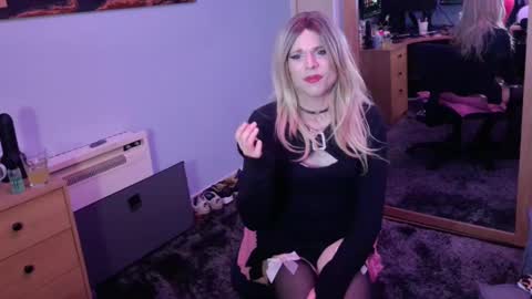 Jessiessicaxx online show from December 2024 04:04:01 PM