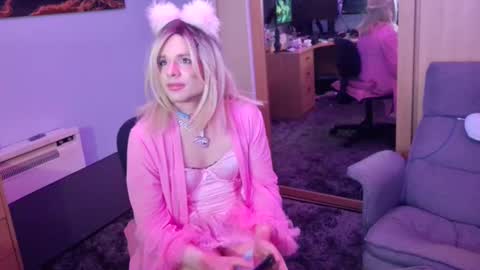 Jessiessicaxx online show from January 2025 08:42:01 PM