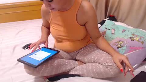 jessiestar3 online show from September 2025 02:42:02 PM