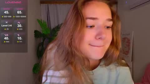 Snapshot of jessiestarz chatting on July 2026 01:53:02 PM Jessi online show from July 2026 01:53:02 PM