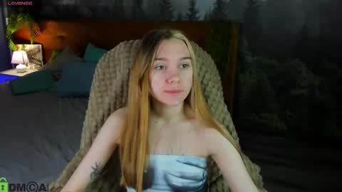 Jessie online show from October 2025 07:50:02 AM