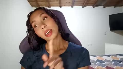 Snapshot of jessiirabbit chatting on October 2025 12:43:02 AM Jessica online show from October 2025 12:43:02 AM