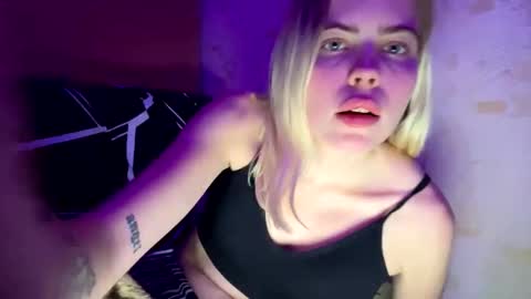 jessika_evans online show from November 2025 09:28:01 PM