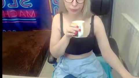 Victoria online show from January 2026 07:41:01 PM