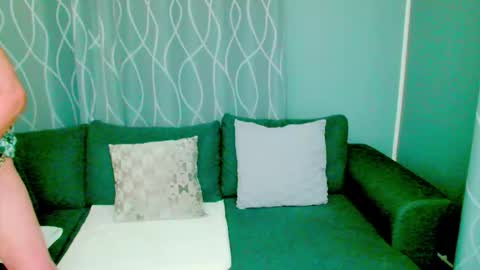 jessy curt online show from September 2025 02:49:02 AM