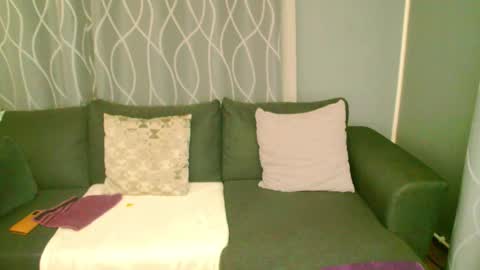 jessy curt online show from November 2025 04:46:01 AM