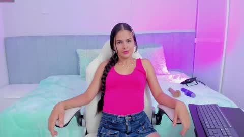 Snapshot of jessy_naugthy18 chatting on September 2025 10:17:02 AM jessy_naugthy18 online show from September 2025 10:17:02 AM
