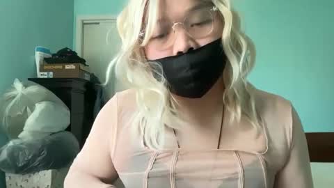 jessyaine online show from October 2025 09:24:01 PM