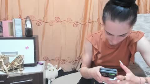 Snapshot of jessylonghair chatting on July 2026 07:49:02 PM Jessylonghair online show from July 2026 07:49:02 PM