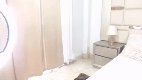 Jessy Morgan online show from February 2026 01:08:02 PM