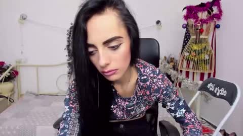 Jessy online show from December 2024 05:54:02 PM