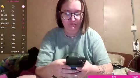 Snapshot of jessystoune1 chatting on September 2025 08:08:01 AM Bye everyone i cant see any reason to stay here wish u luck online show from September 2025 08:08:01 AM