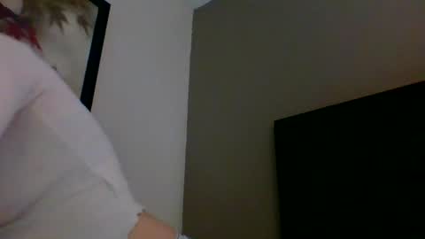 jessystrings online show from July 2026 07:11:02 AM