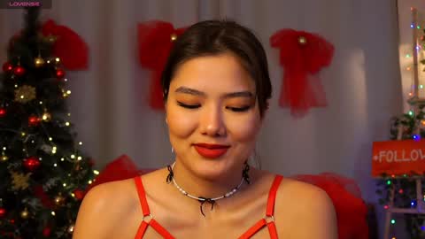 Hi all. My name is Naomi and Im glad to see you in my room  online show from December 2024 04:14:02 PM