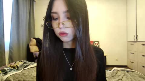 I am Gina ntmu Lets hit 10 Thumbs Up together online show from February 2026 08:35:01 AM