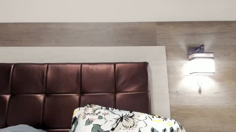 Jewel  no nude  online show from January 2025 08:37:02 PM