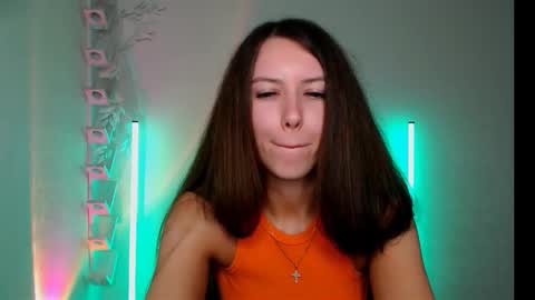 Snapshot of jewelrosse chatting on October 2025 11:38:01 PM Jewel online show from October 2025 11:38:01 PM