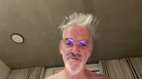 jewlronny online show from December 2024 07:10:01 AM