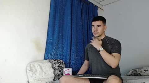 Juan David online show from December 2024 11:09:02 AM