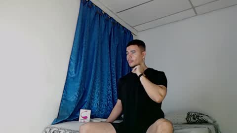 Juan David online show from March 2025 11:06:02 AM