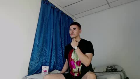 Juan David online show from March 2025 11:29:01 AM