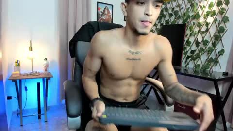 Jeyk Alex online show from September 2025 08:12:02 PM