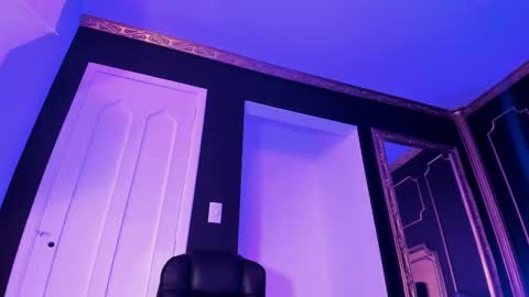 Snapshot of jeylee_ chatting on March 2025 02:45:02 PM Jeyy online show from March 2025 02:45:02 PM