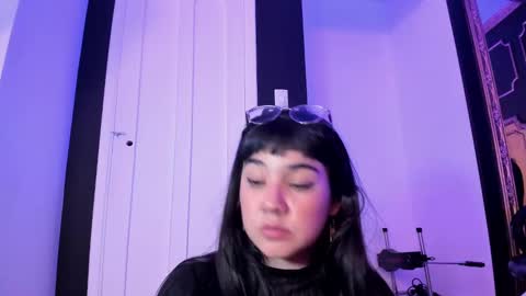 Snapshot of jeylee_ chatting on March 2025 08:33:02 AM Jeyy online show from March 2025 08:33:02 AM