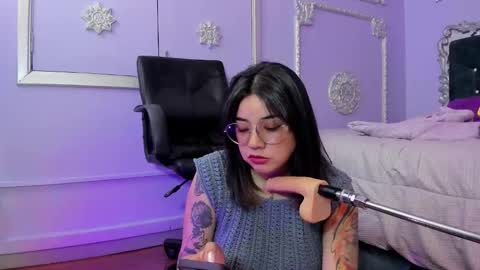 Snapshot of jeylee_ chatting on October 2025 12:27:01 PM Jeyy online show from October 2025 12:27:01 PM