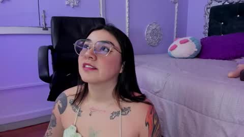 Snapshot of jeylee_ chatting on October 2025 11:42:01 AM Jeyy online show from October 2025 11:42:01 AM