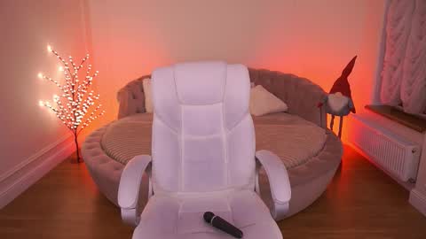 Jeysy online show from January 2026 06:53:01 PM