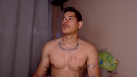 jffer_slhom online show from April 2026 07:34:02 PM