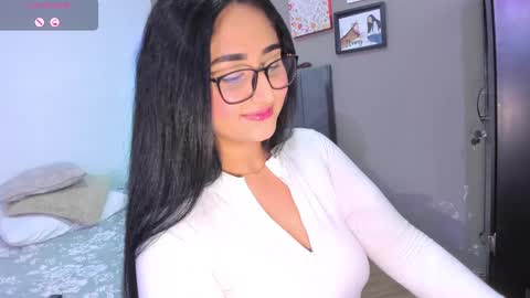 jhackelin  My independent account online show from February 2025 12:32:01 AM