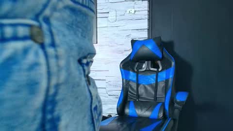 jhay_wheeler777 online show from November 2025 04:29:02 AM