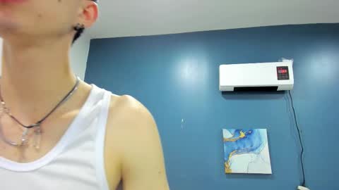 Jheampiero online show from December 2025 01:51:01 PM