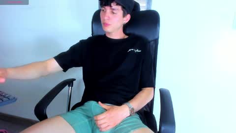 Jheampiero online show from April 2026 09:34:02 PM