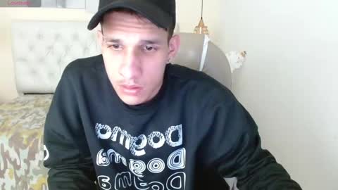 Snapshot of jheidertwink chatting on December 2024 04:25:01 AM Jheider R. online show from December 2024 04:25:01 AM
