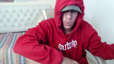 Snapshot of jheidertwink chatting on December 2024 03:47:02 AM Jheider R. online show from December 2024 03:47:02 AM